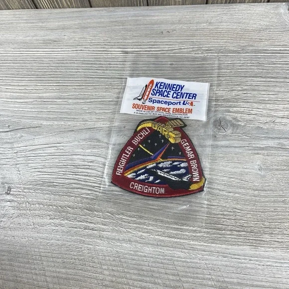 Vintage Kennedy Space Center Nasa Souvenir Space Emblem Made In USA - Picture 14 of 16